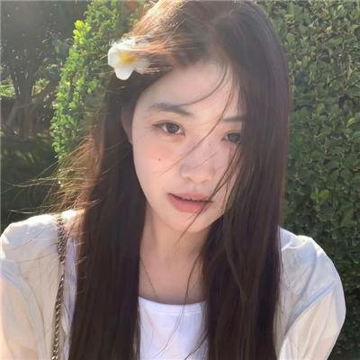 夏天19岁的肖像